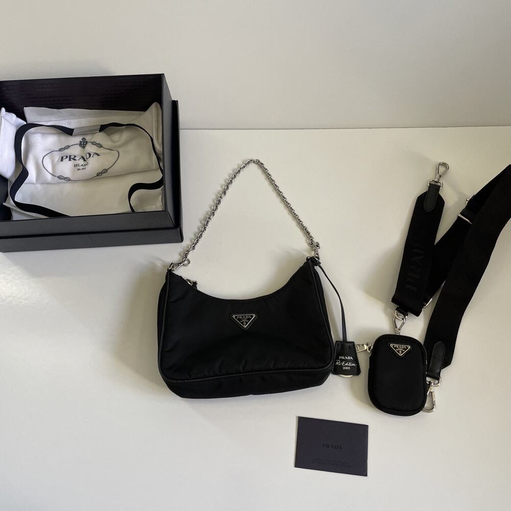 Prada Re-Edition 2005 Nylon Shoulder Bag Box Dustbag Authenticity Card PERFECT